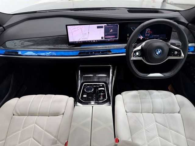 Used BMW 750e