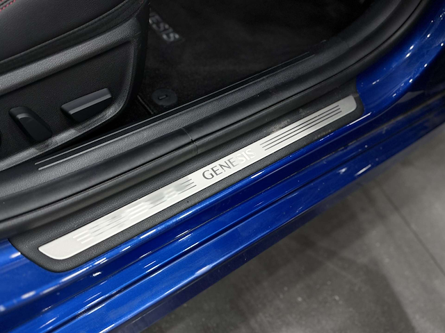 Used Genesis G70