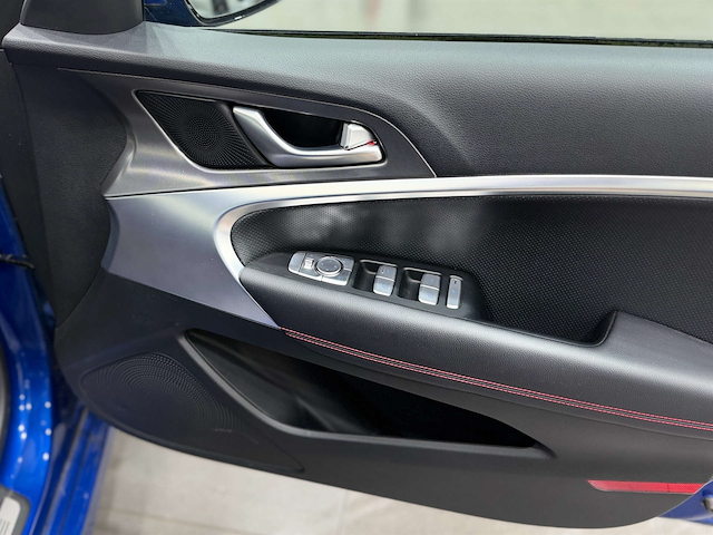 Used Genesis G70