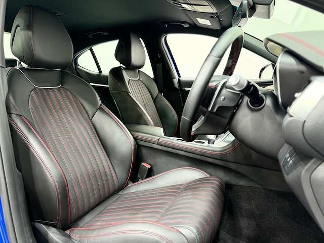 Used Genesis G70