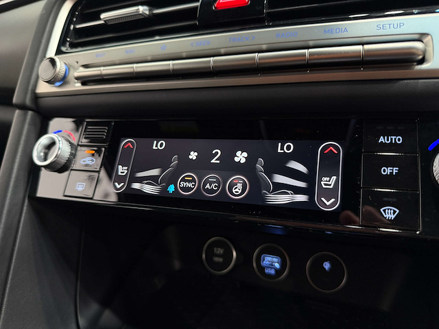 Used Genesis G70