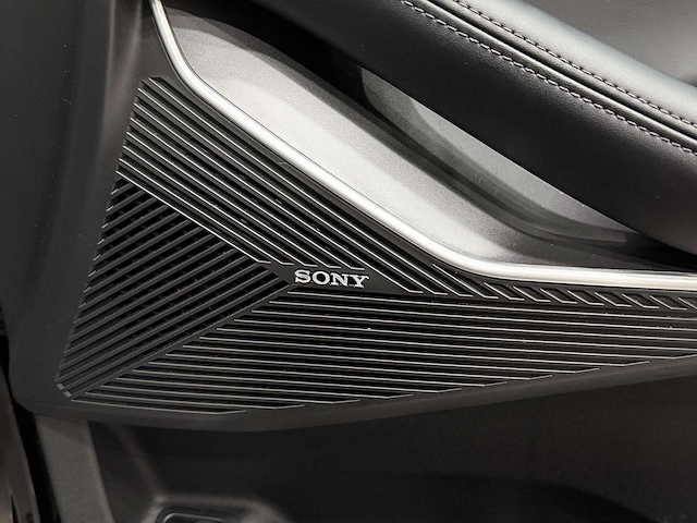 Used Omoda 9