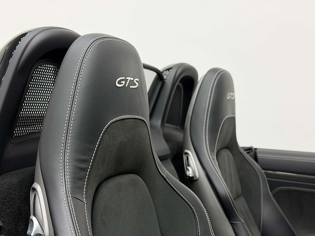 Used Porsche 718 Boxster