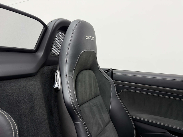 Used Porsche 718 Boxster