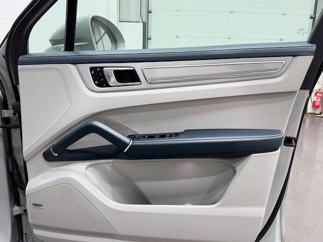 Used Porsche Cayenne