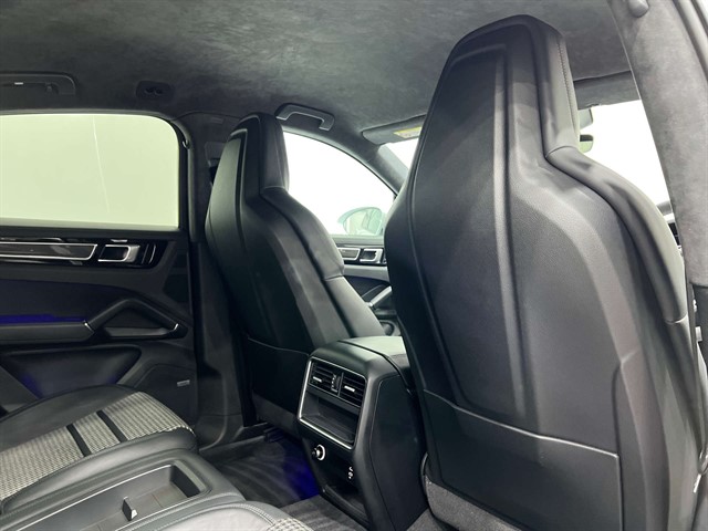 Used Porsche Cayenne