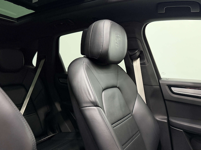Used Porsche Cayenne