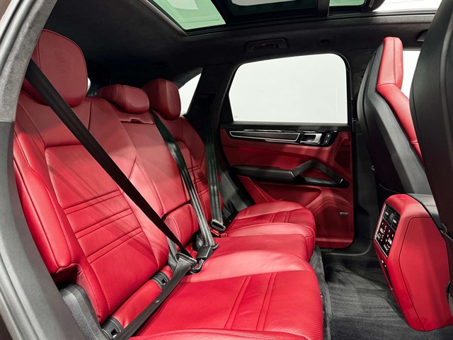 Used Porsche Cayenne