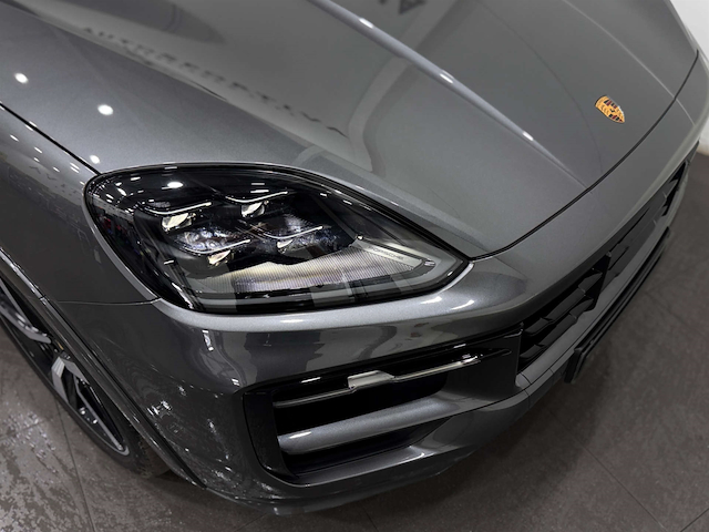 Used Porsche Cayenne