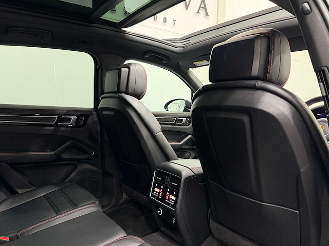 Used Porsche Cayenne
