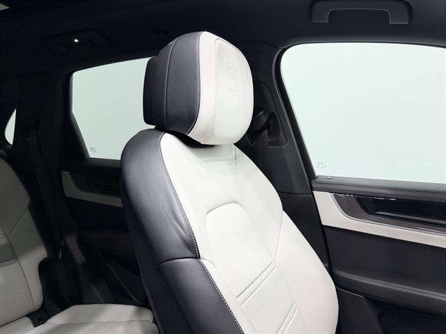 Used Porsche Cayenne
