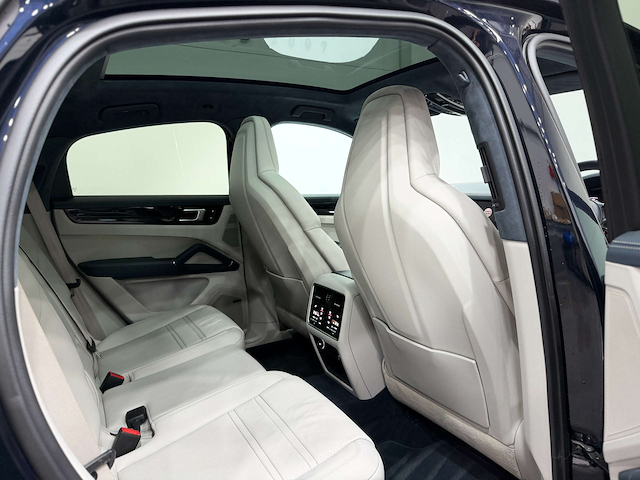 Used Porsche Cayenne