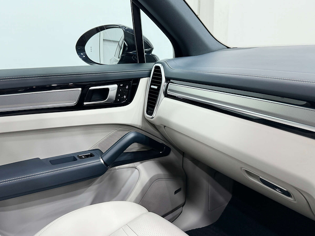 Used Porsche Cayenne