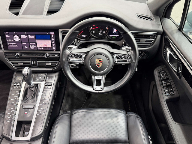 Used Porsche Macan