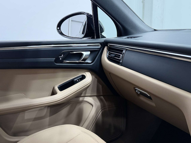 Used Porsche Macan