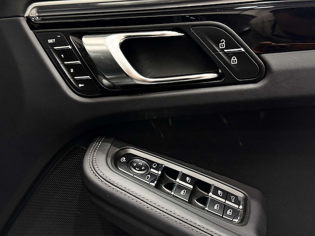 Used Porsche Macan