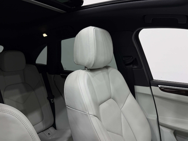 Used Porsche Macan