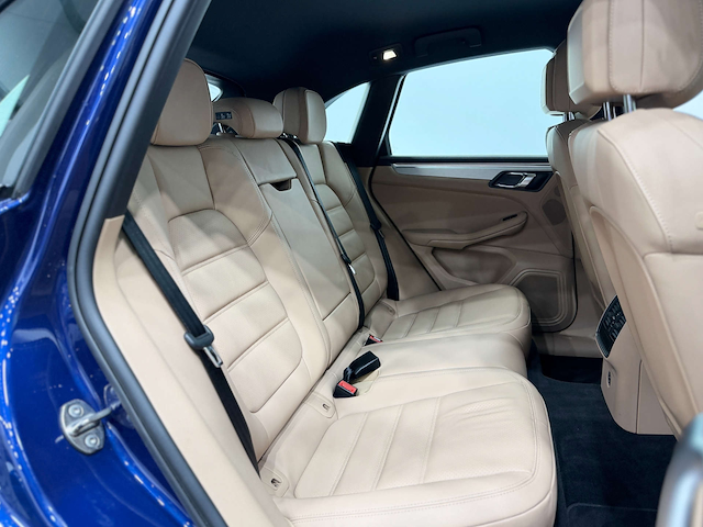 Used Porsche Macan