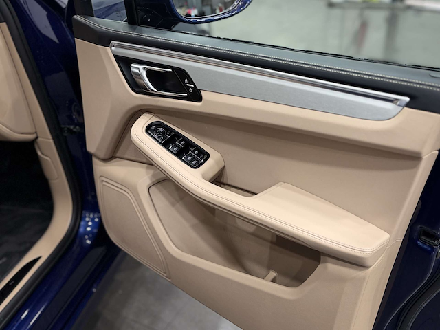 Used Porsche Macan