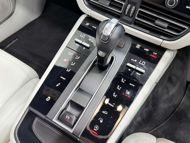 Used Porsche Macan