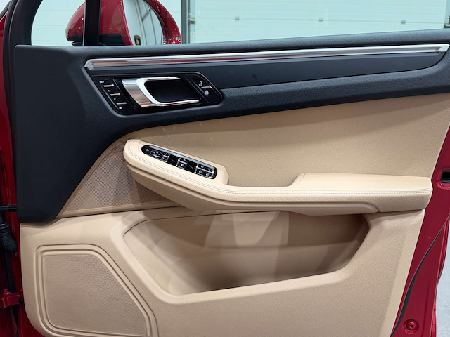 Used Porsche Macan