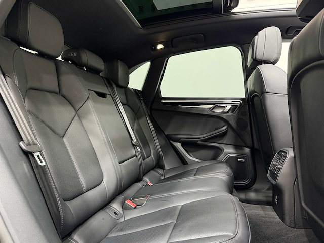 Used Porsche Macan