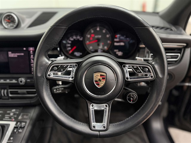 Used Porsche Macan