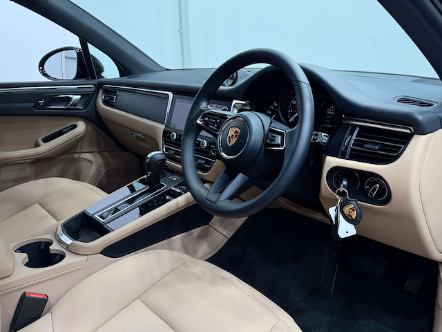 Used Porsche Macan