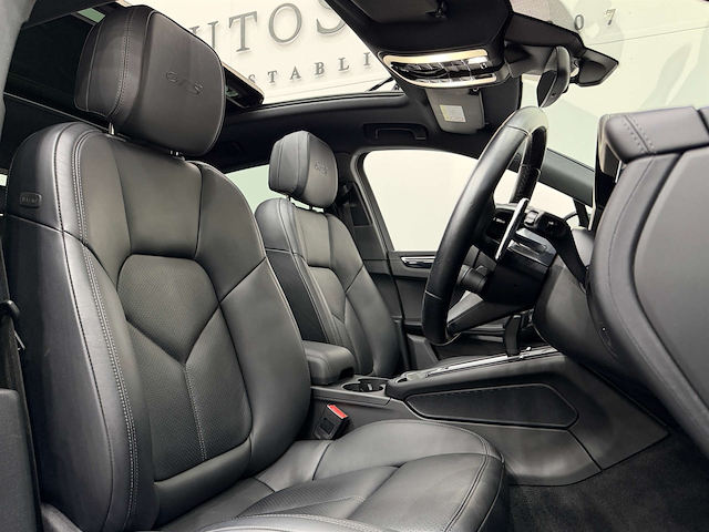 Used Porsche Macan