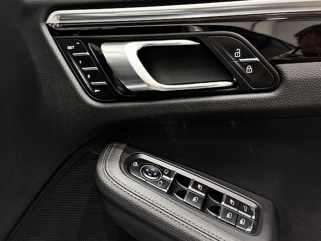 Used Porsche Macan