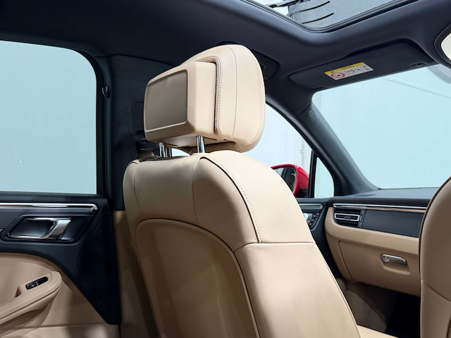 Used Porsche Macan