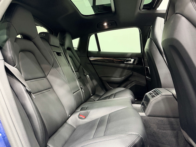 Used Porsche Panamera