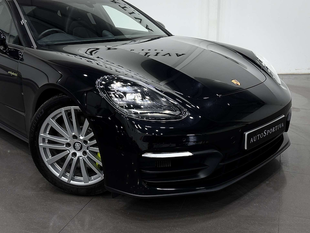 Used Porsche Panamera