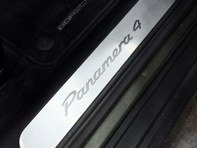 Used Porsche Panamera