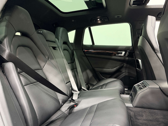 Used Porsche Panamera
