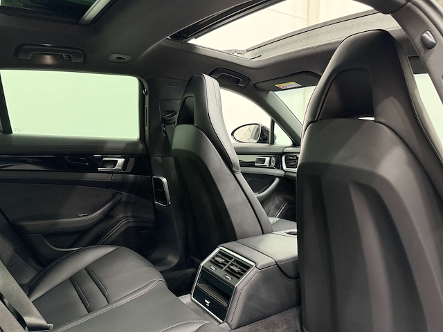 Used Porsche Panamera