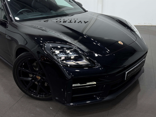 Used Porsche Panamera