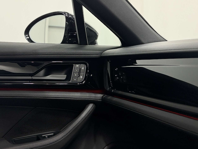 Used Porsche Panamera
