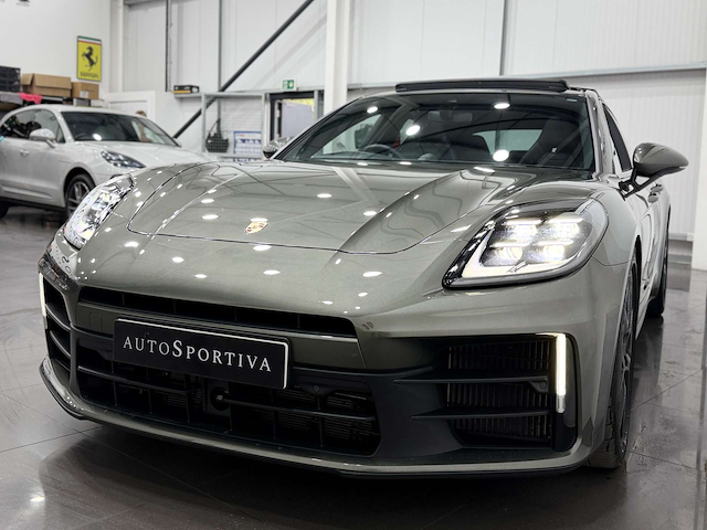 Used Porsche Panamera