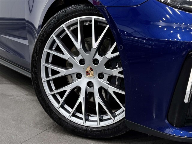 Used Porsche Panamera