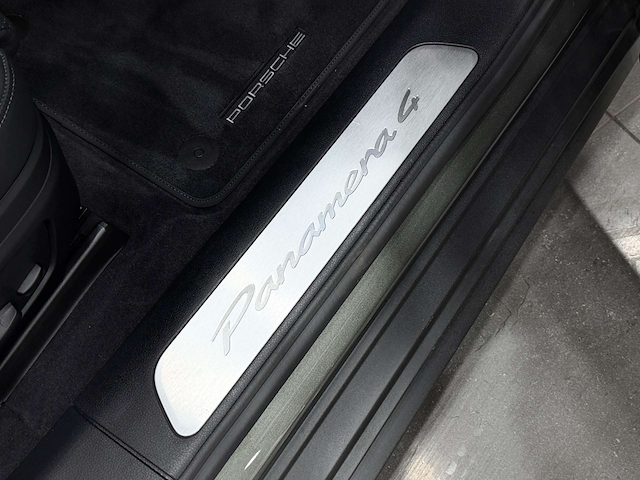Used Porsche Panamera