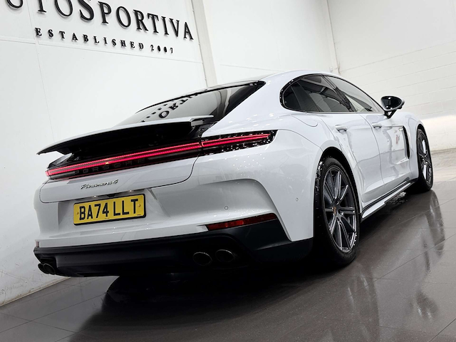 Used Porsche Panamera