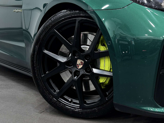 Used Porsche Panamera