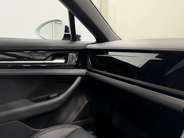 Used Porsche Panamera