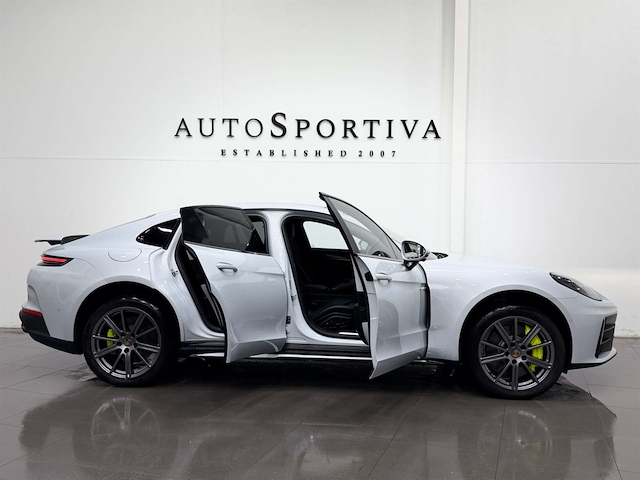 Used Porsche Panamera