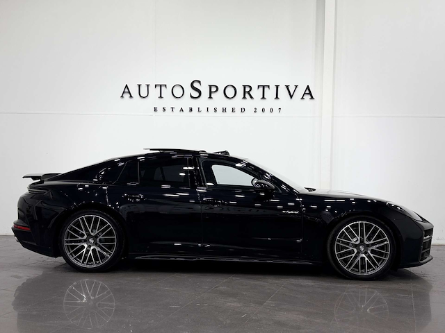 Used Porsche Panamera