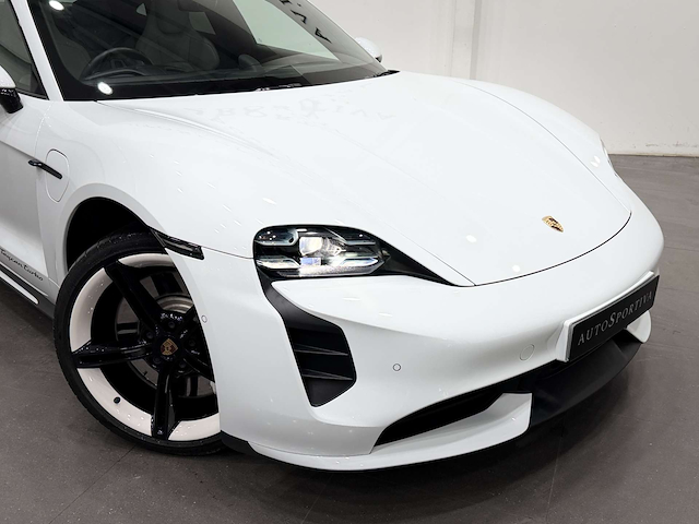 Used Porsche Taycan