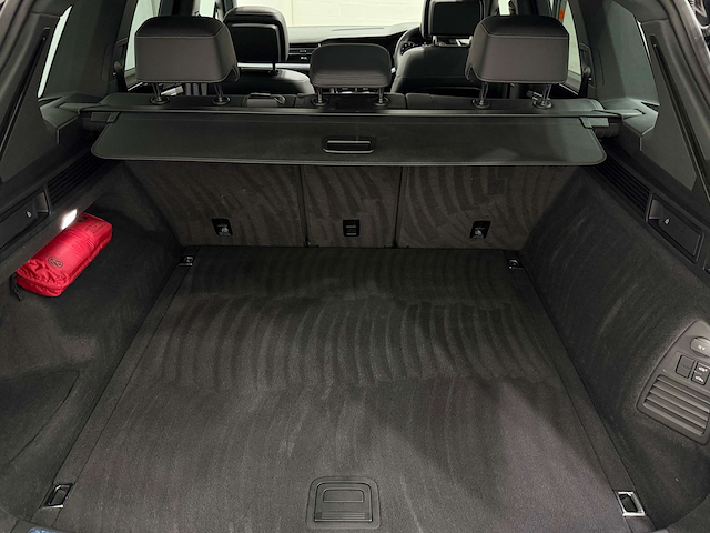 Used Volkswagen Touareg