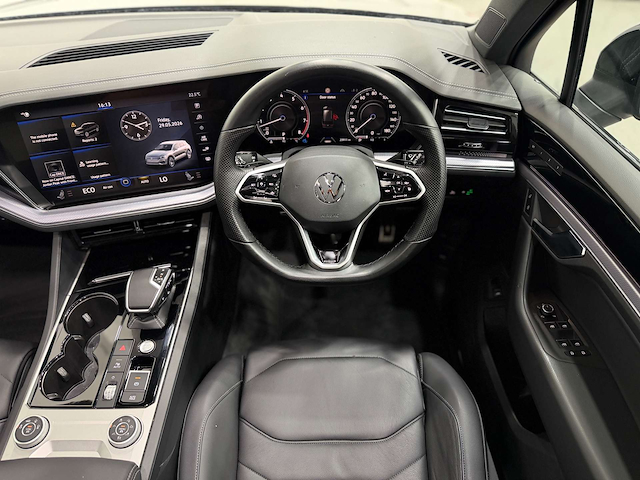 Used Volkswagen Touareg