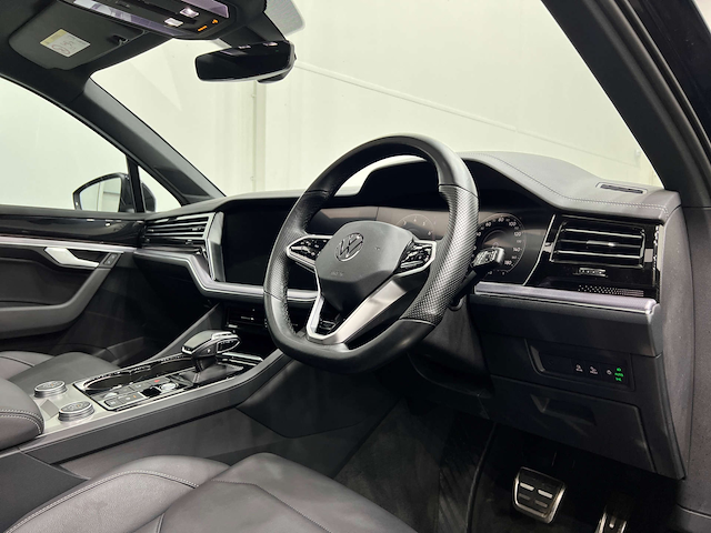 Used Volkswagen Touareg